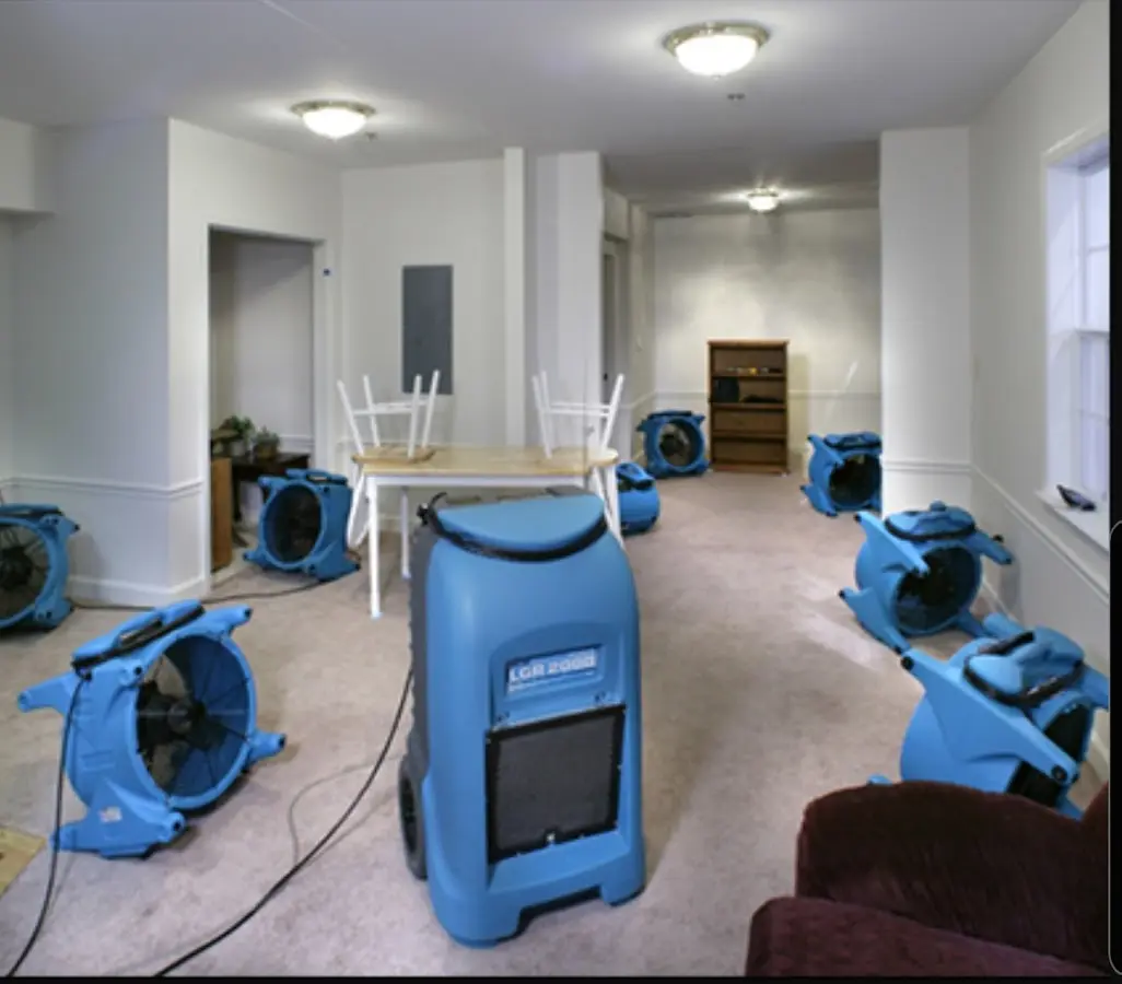 Air movers and dehumidifier setup for Water Extraction & Removal in Winter Springs